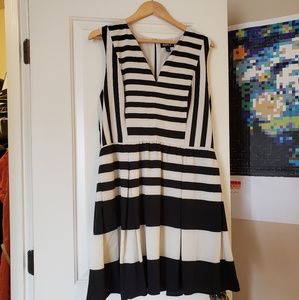 Black and white dress